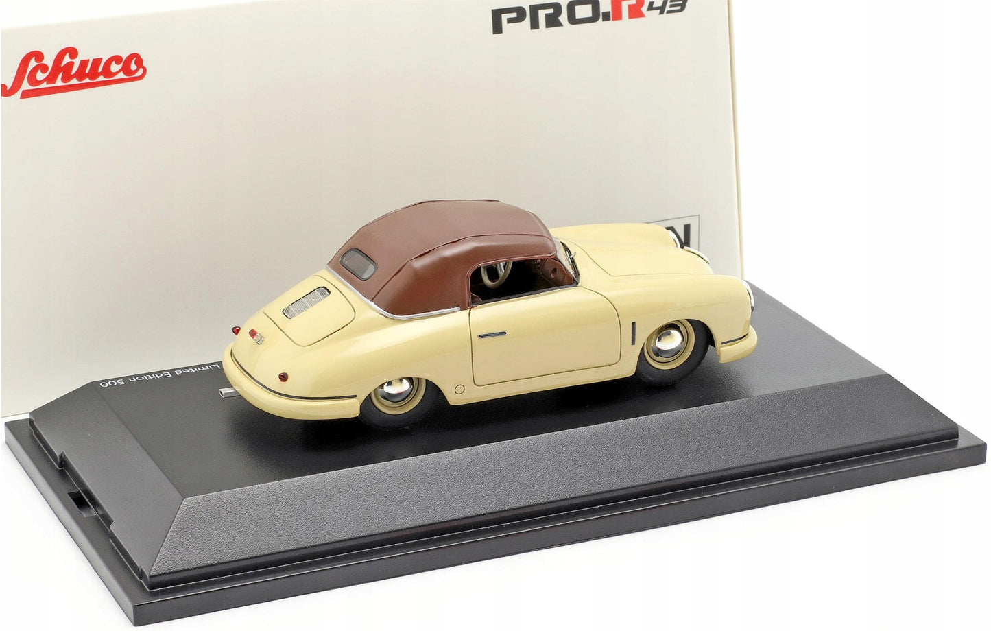 Schuco 1:43 Porsche 356 Gmund Cabriolet closed beige 450879700