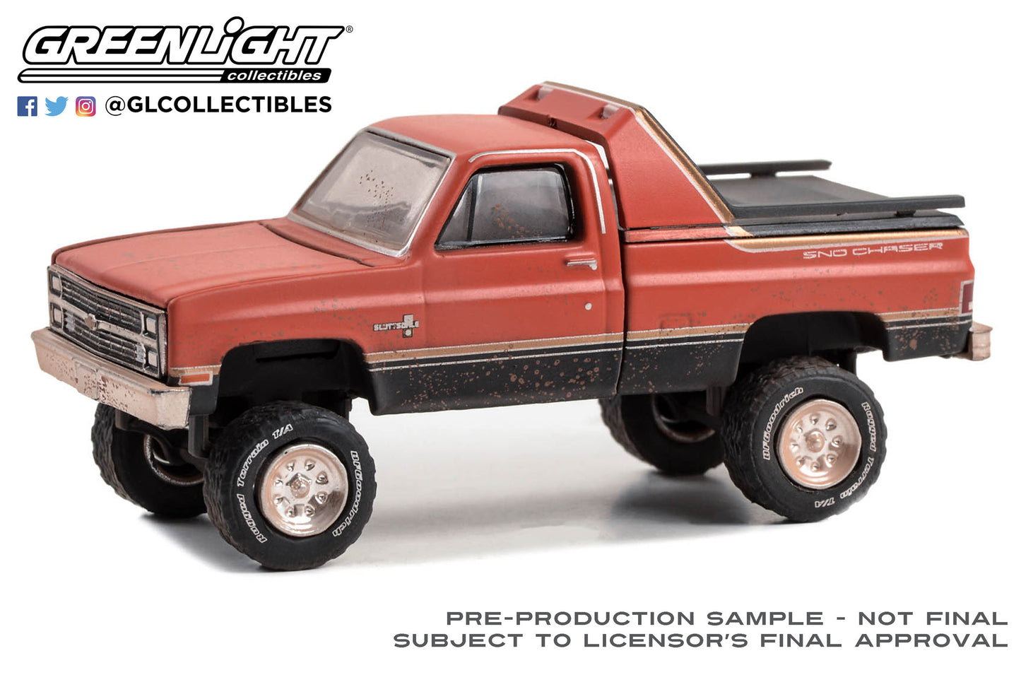 GreenLight 1:64 1984 Chevrolet K-10 Scottsdale 4x4 - Sno Chaser (Weathered) 30461
