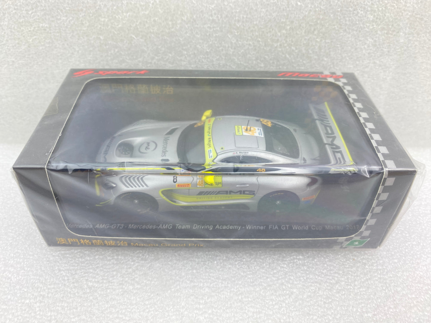 Spark 1:43 Mercedes-AMG GT3 #48 Edoardo Mortara - Driving Academy Winner FIA GT World Cup Macau 2017 43MC17