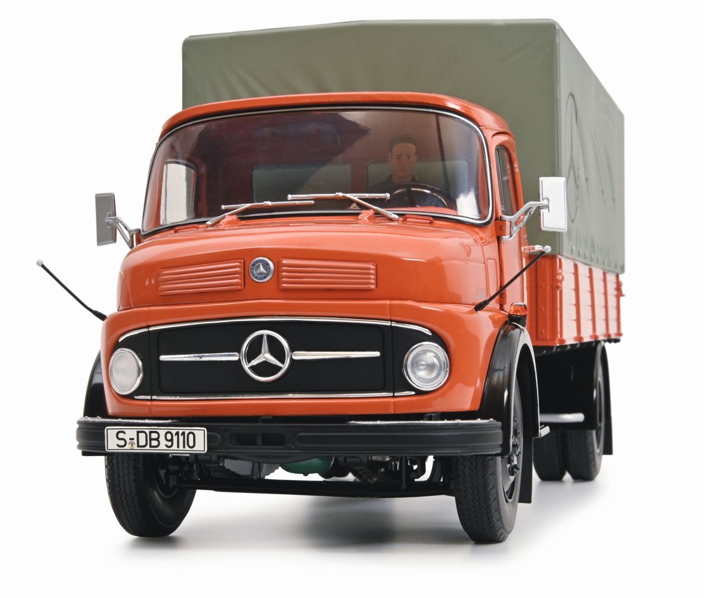 Schuco 1:18 Mercedes-Benz L911 Pritsche/Plane 450044700