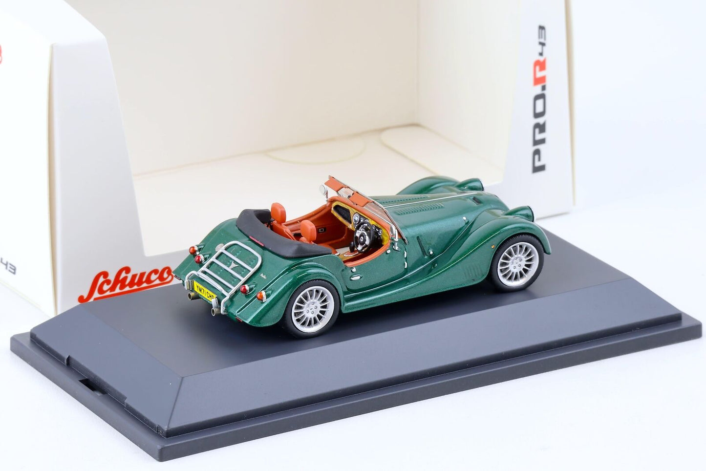 Schuco 1:43 Morgan Plus Six Green 450925000