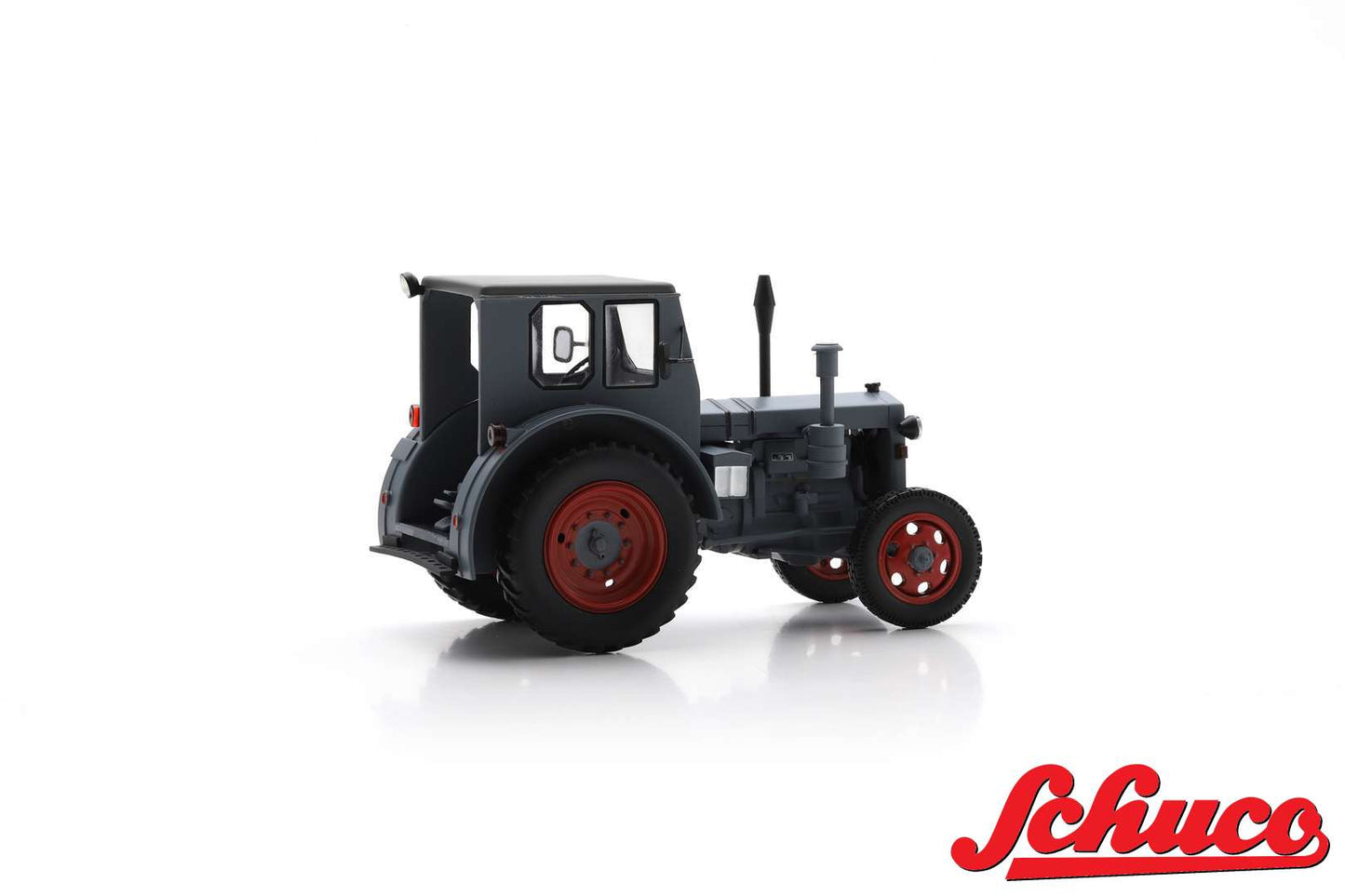 Schuco 1:32 IFA RS-01 Pionier Tractor 450930300