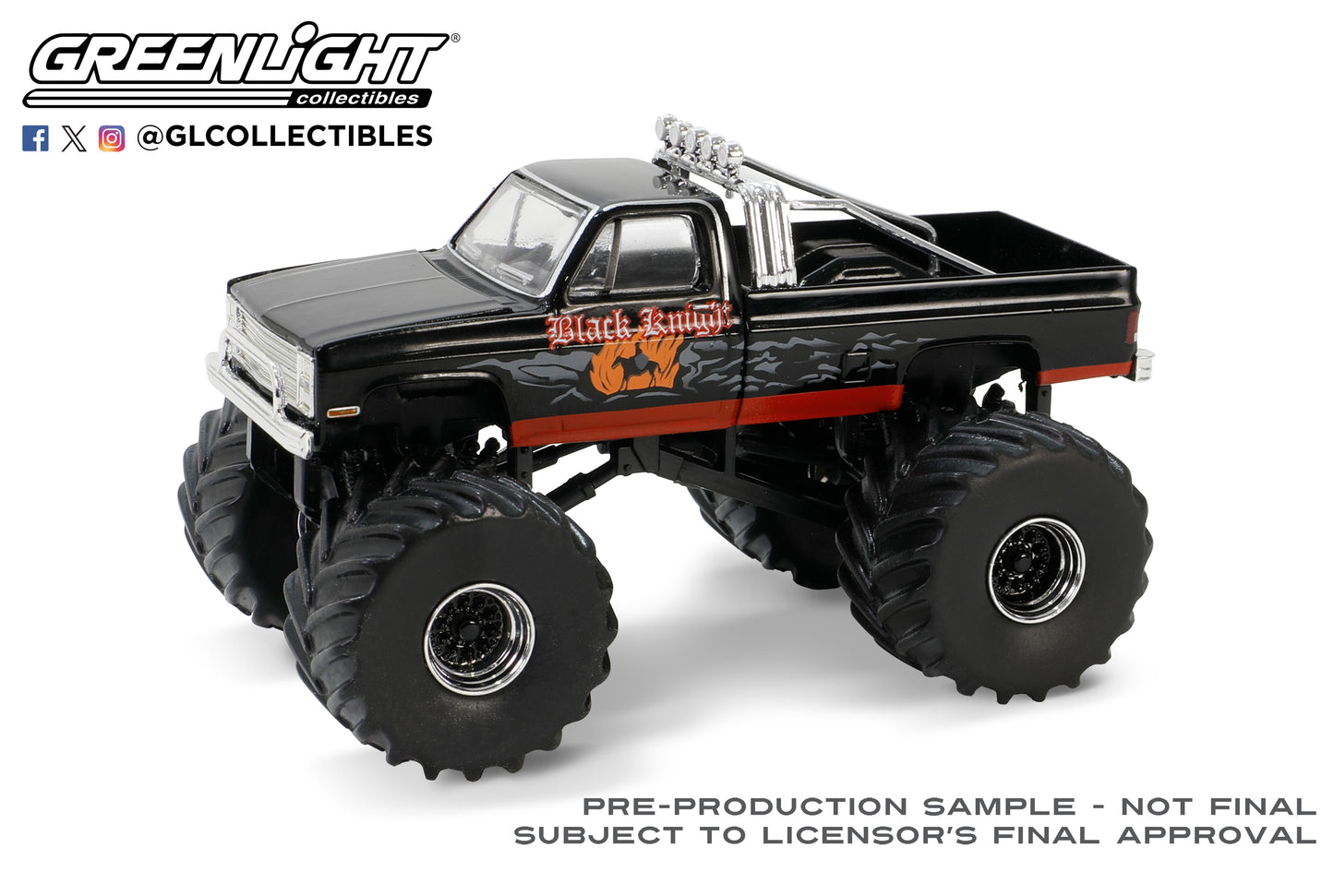 GreenLight 1:64 Kings of Crunch Series 15 - Black Knight - 1987 Chevrolet Chevy Silverado 49150-C