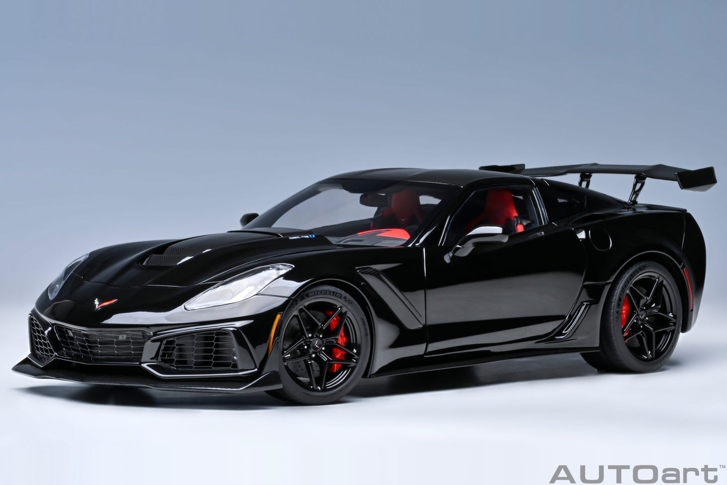 AUTOart 1:18 Chevrolet Corvette C7 ZR1 (Black) 71276