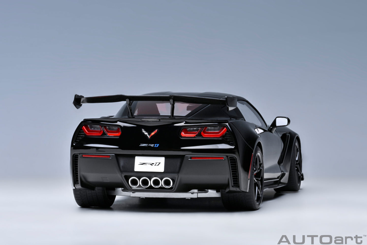 AUTOart 1:18 Chevrolet Corvette C7 ZR1 (Black) 71276