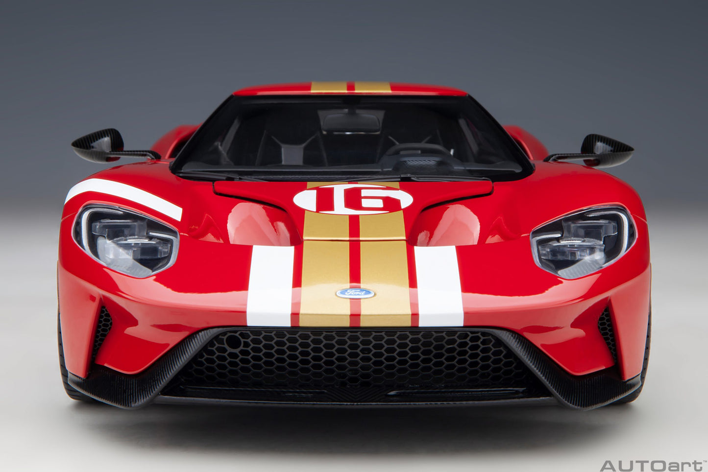 AUTOart 1:18 Ford GT #16 2022 Alan Mann Heritage Edition (Alan Mann Red) 72927