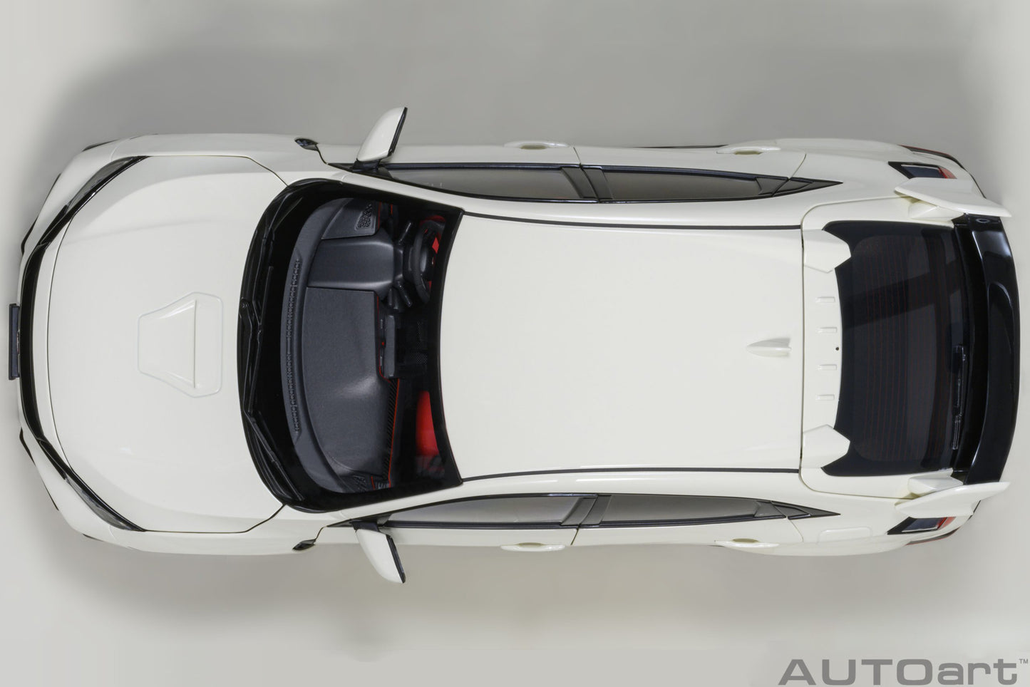 AUTOart 1:18 Honda Civic Type R (FK8) 2021 (Championship White) 73220