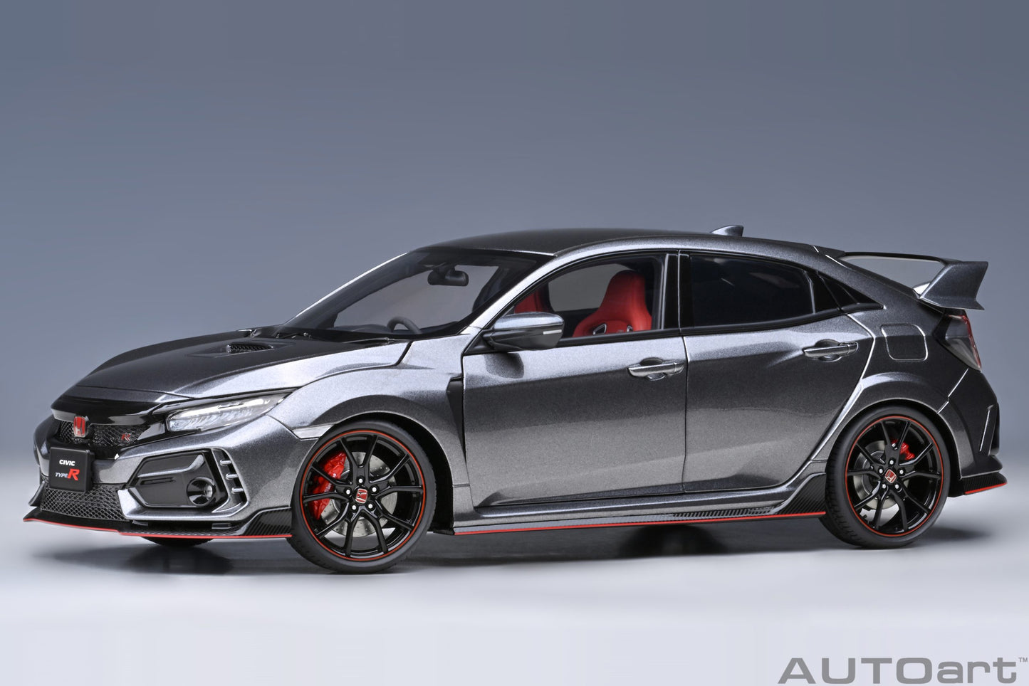 AUTOart 1:18 Honda Civic Type R (FK8) 2021 (Polished Metal Metallic) 73221