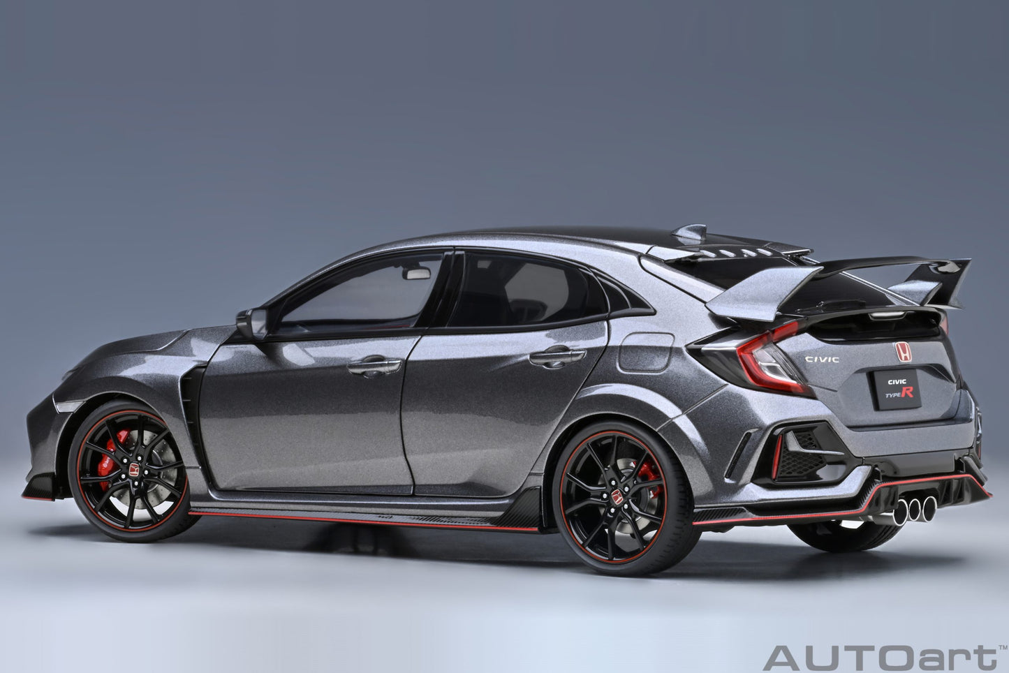 AUTOart 1:18 Honda Civic Type R (FK8) 2021 (Polished Metal Metallic) 73221