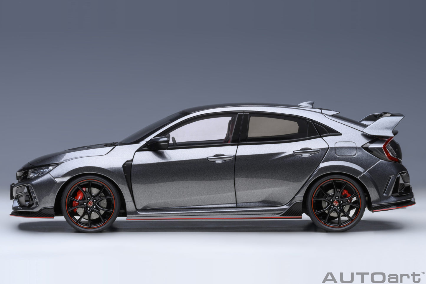 AUTOart 1:18 Honda Civic Type R (FK8) 2021 (Polished Metal Metallic) 73221