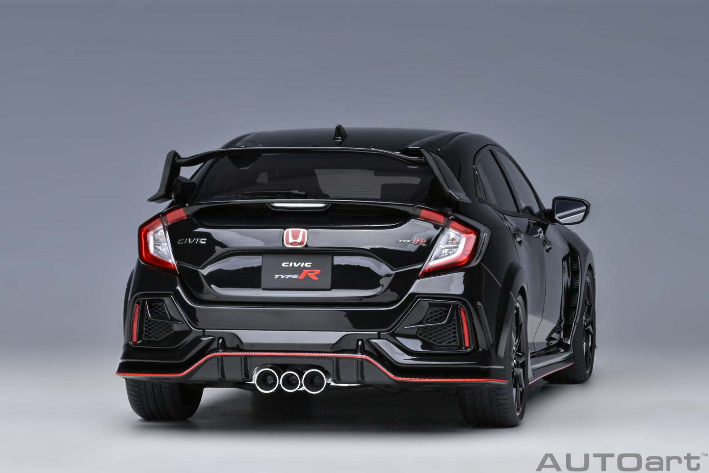 AUTOart 1:18 Honda Civic Type R (FK8) 2021 (Crystal Black Pearl) 73222