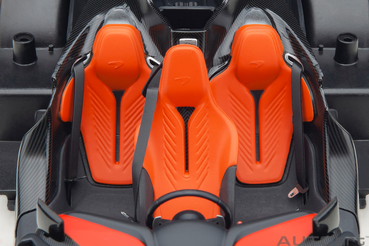 AUTOart 1:18 McLaren Speedtail (Volcano Orange) 76088