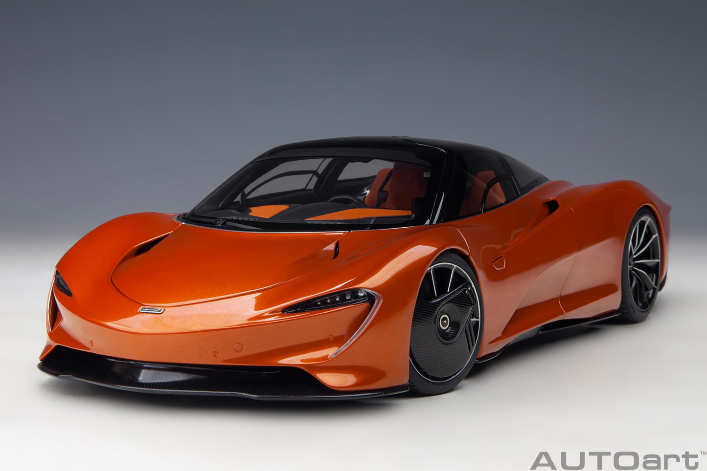 AUTOart 1:18 McLaren Speedtail (Volcano Orange) 76088