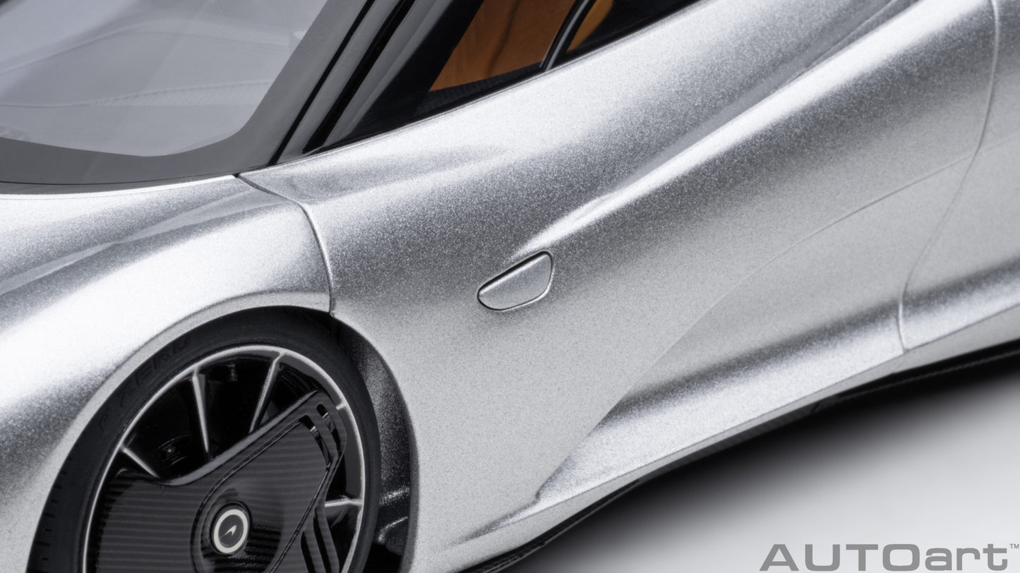 AUTOart 1:18 McLaren Speedtail (Supernova Silver) 76090