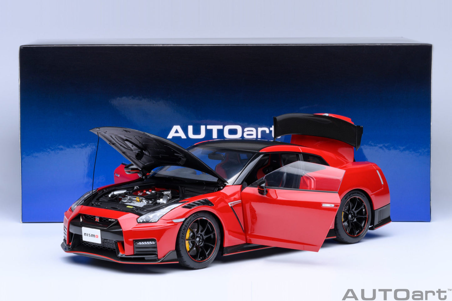AUTOart 1:18 Nissan GT-R (R35) Nismo 2022 Special Edition (Vibrant Red) 77502