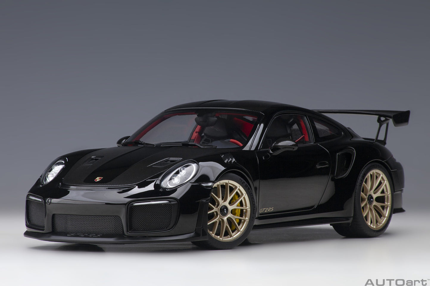 AUTOart 1:18 Porsche 911 (991.2) GT2 RS Weissach Package (Black) 78186