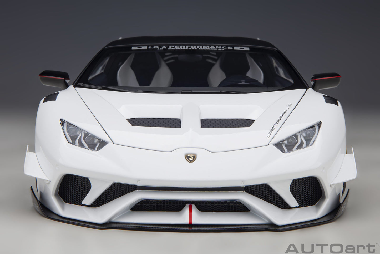 AUTOart 1:18 Liberty Walk LB Silhouette Lamborghini Huracan GT (White) 79125