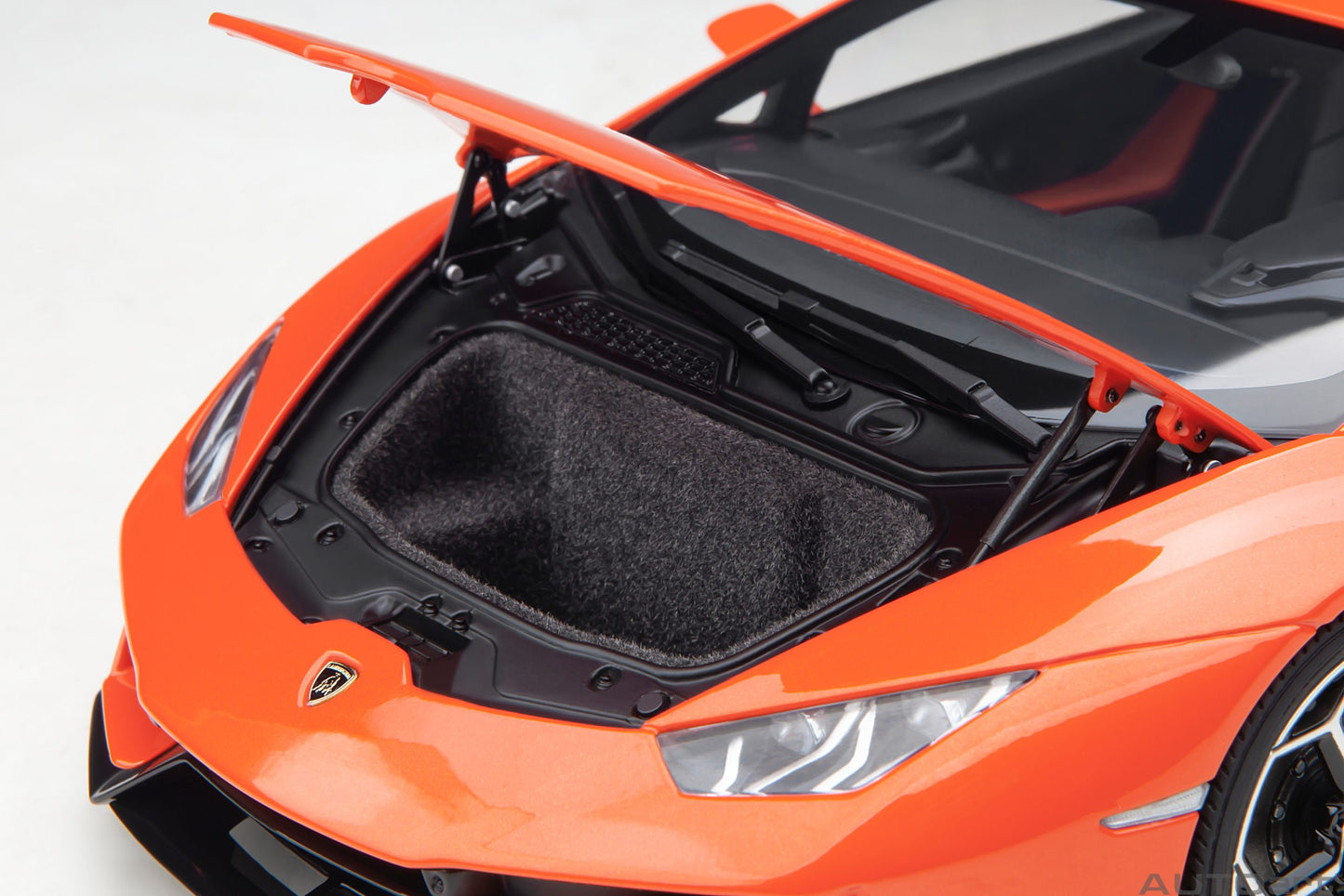 AUTOart 1:18 Lamborghini Huracan Evo (Arancio Xanto) 79214