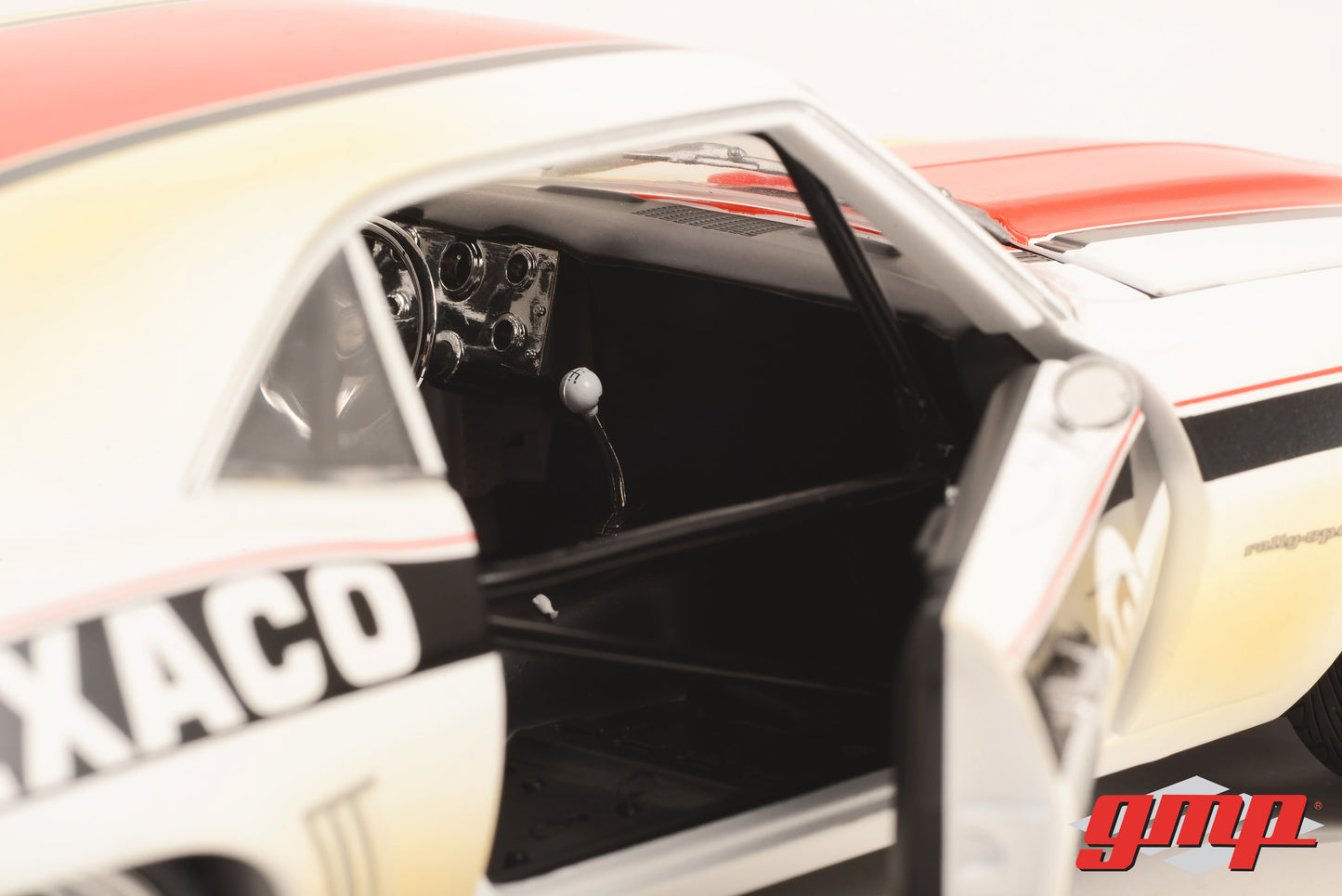 GMP 1:18 GMP Pro Touring 1969 Chevrolet Camaro RS - Texaco #18 GMP-18986