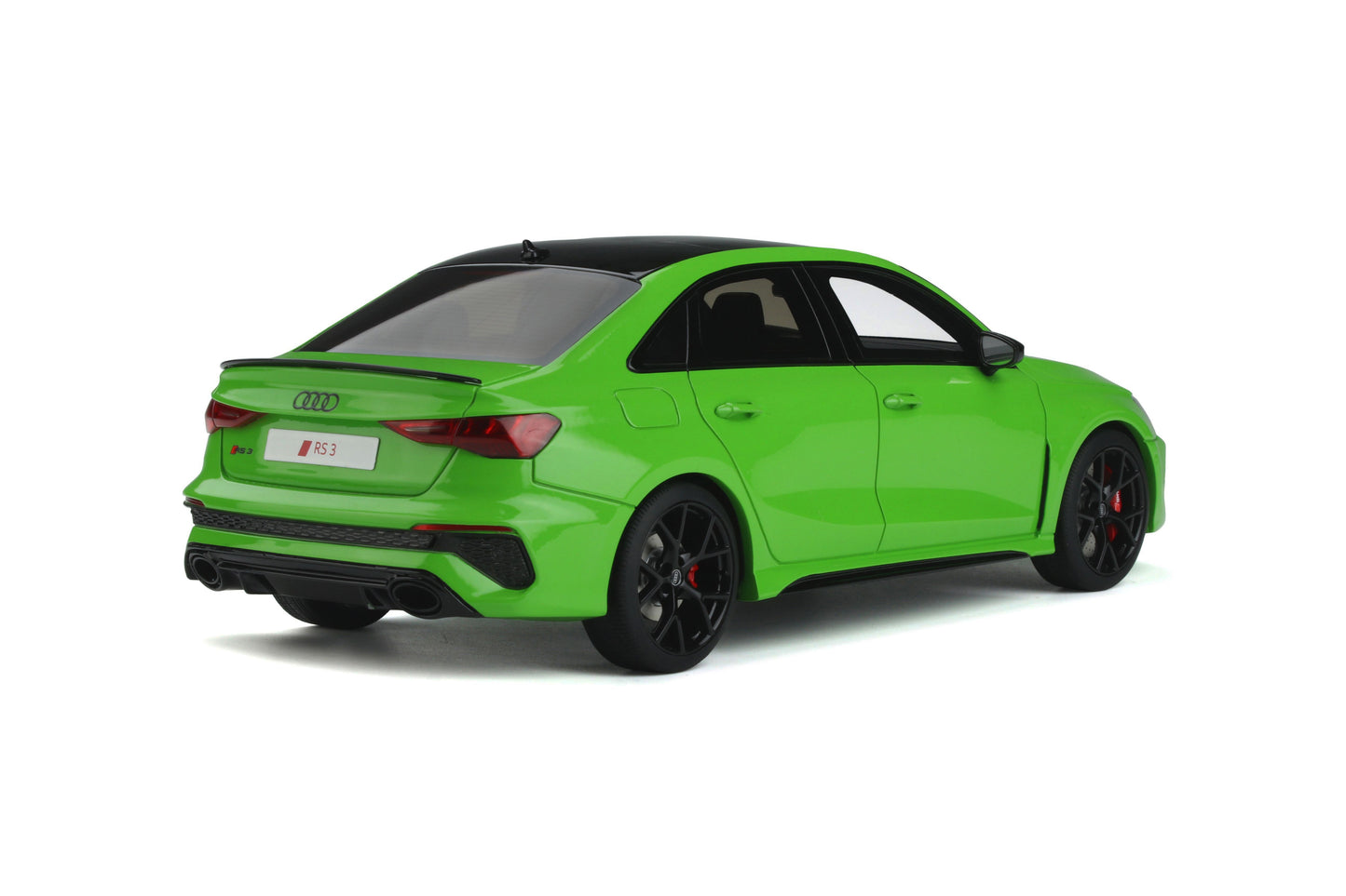 GT Spirit 1:18 Audi RS3 Sedan 2021 GT414