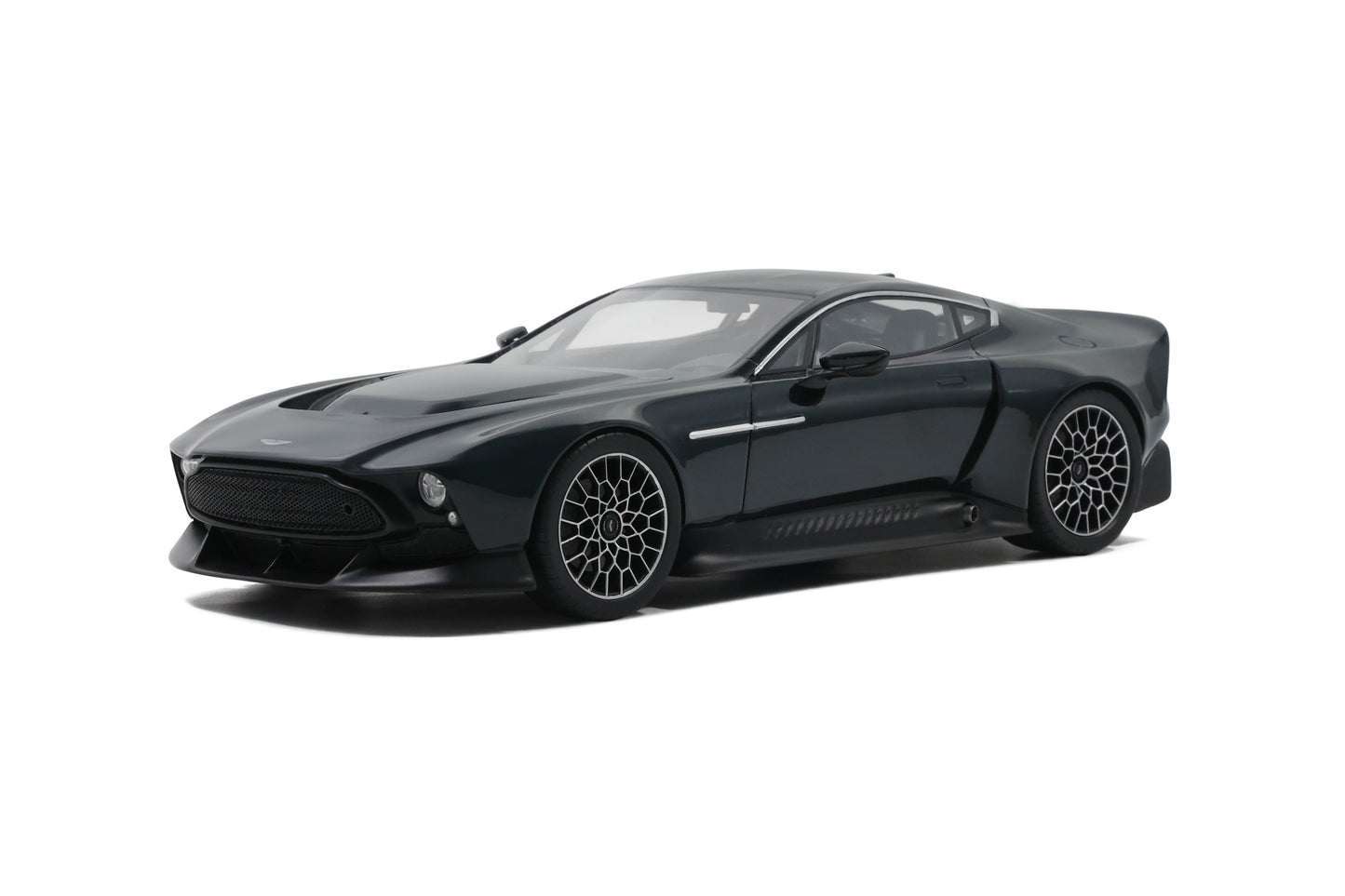 GT Spirit 1:18 Aston Martin Victor 2021 GT428