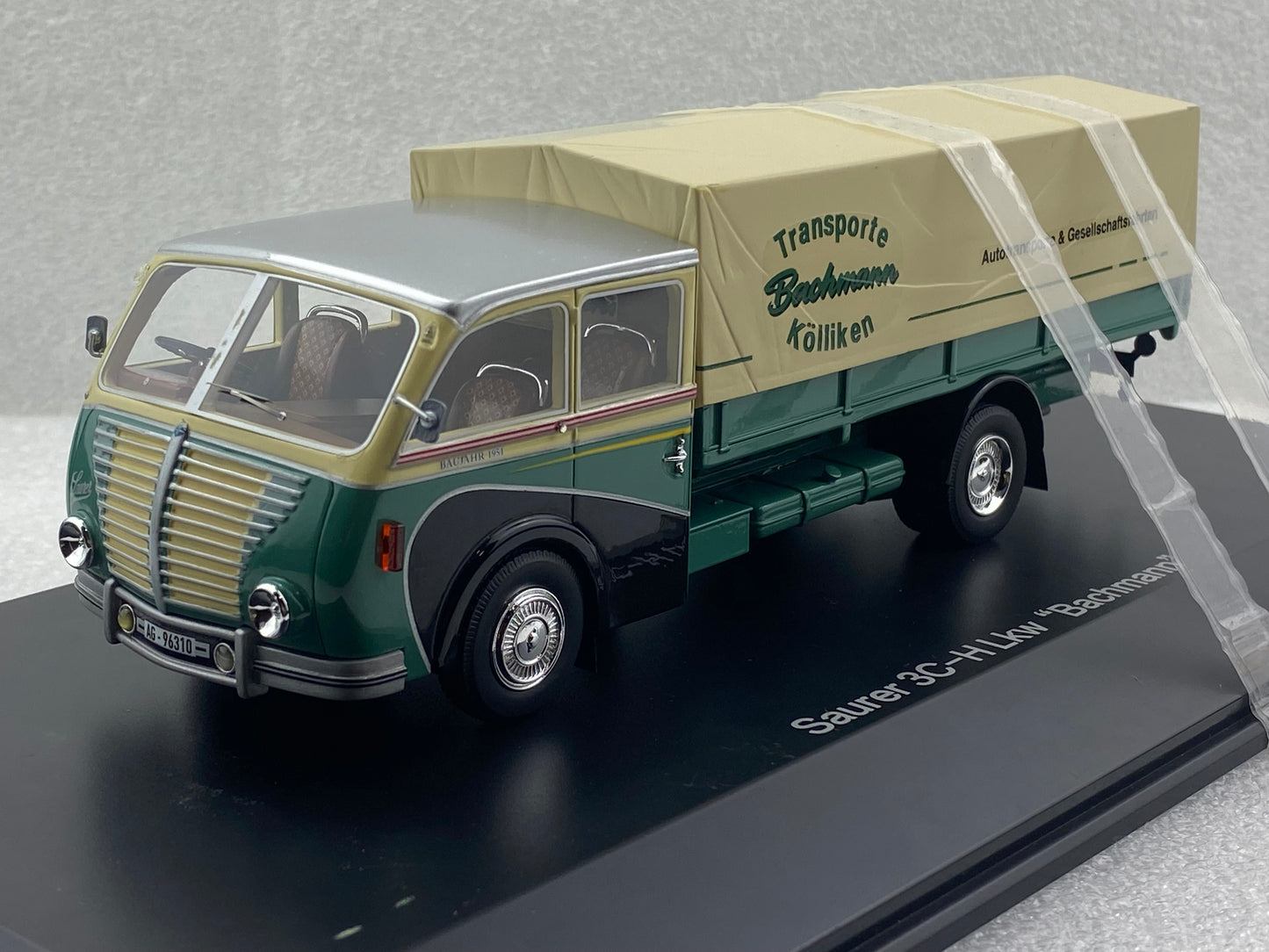 Schuco 1:43 Saurer 3C-H Truck Bachmann 450900700 (Damaged / Clearance Final Sale)