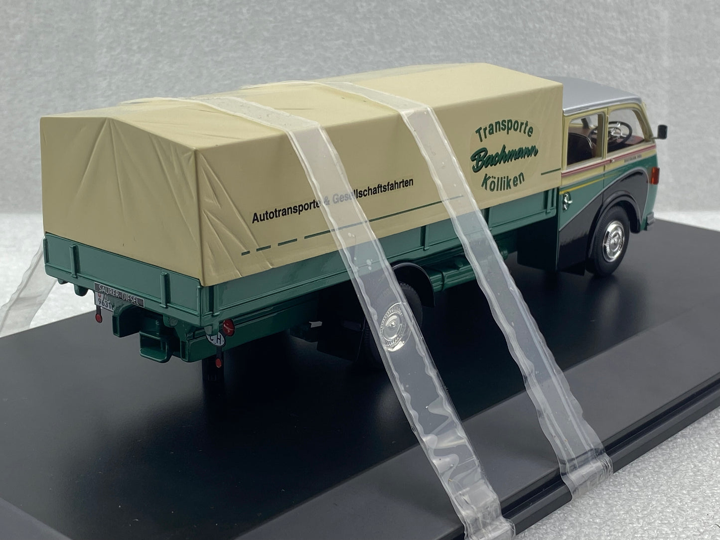Schuco 1:43 Saurer 3C-H Truck Bachmann 450900700 (Damaged / Clearance Final Sale)