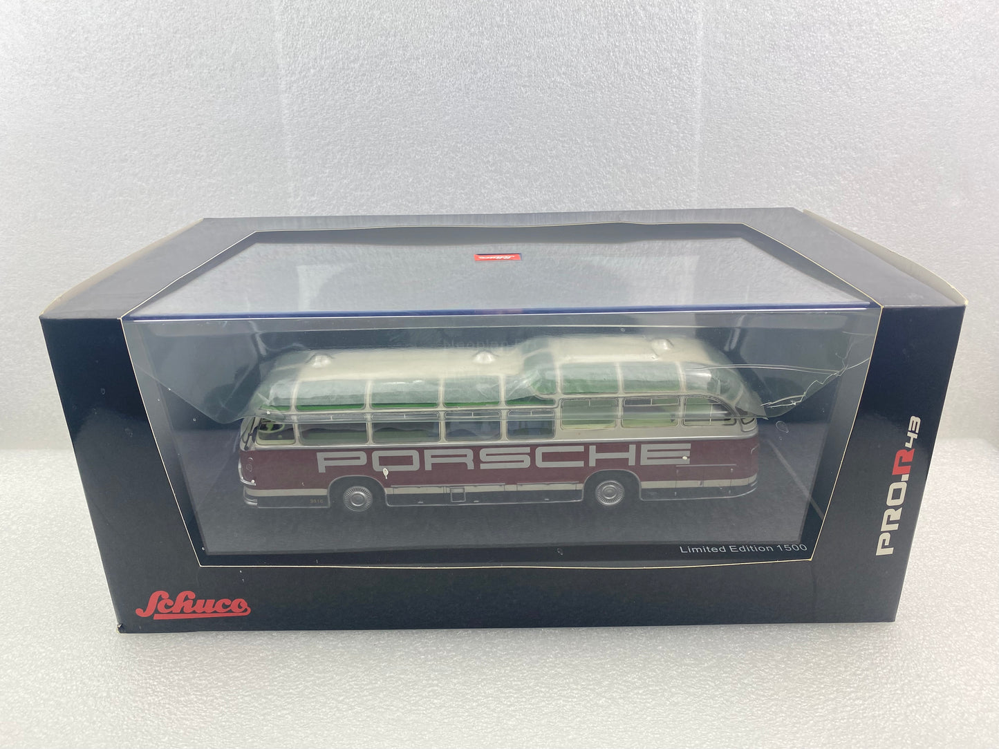 Schuco 1:43 Auwarter Neoplan FH 11 Porsche Racing Service Bus 450896600 (Damaged / Clearance Final Sale)