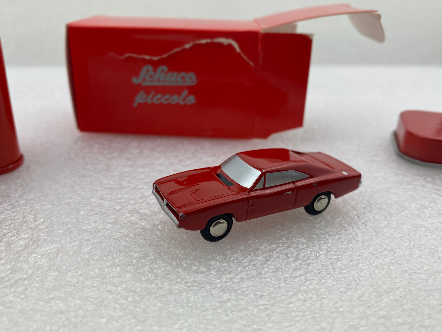 Schuco 1:90 Piccolo Dodge Charger Model of the year 2017 450570700 (Damaged / Clearance Final Sale)