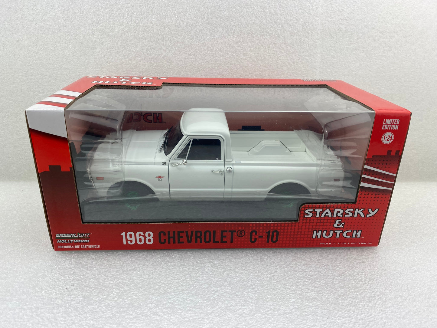 GreenLight Green Machine 1:24 Starsky and Hutch (1975-79 TV Series) - 1968 Chevrolet C-10 84192