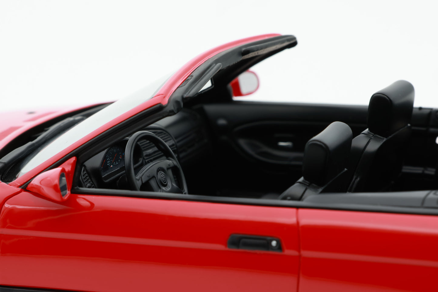 OTTO 1:18 1995 BMW E36 M3 Convertible Bright Red 308 OT1048