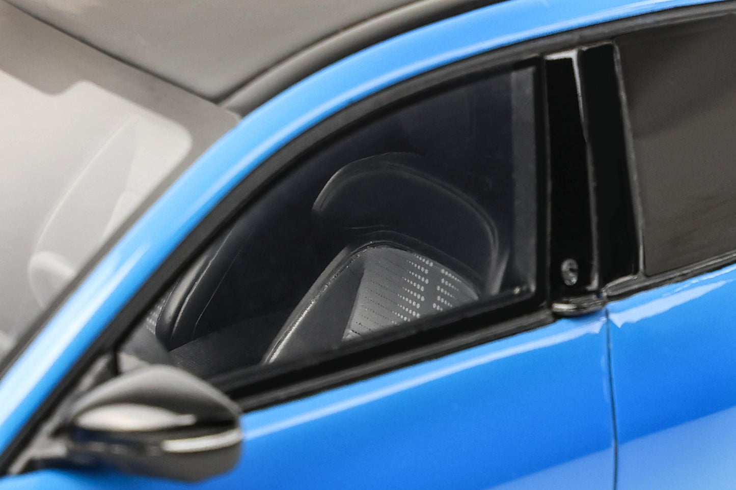 OTTO 1:18 Ford Mustang Mach-E GT Performance 2021 OT414