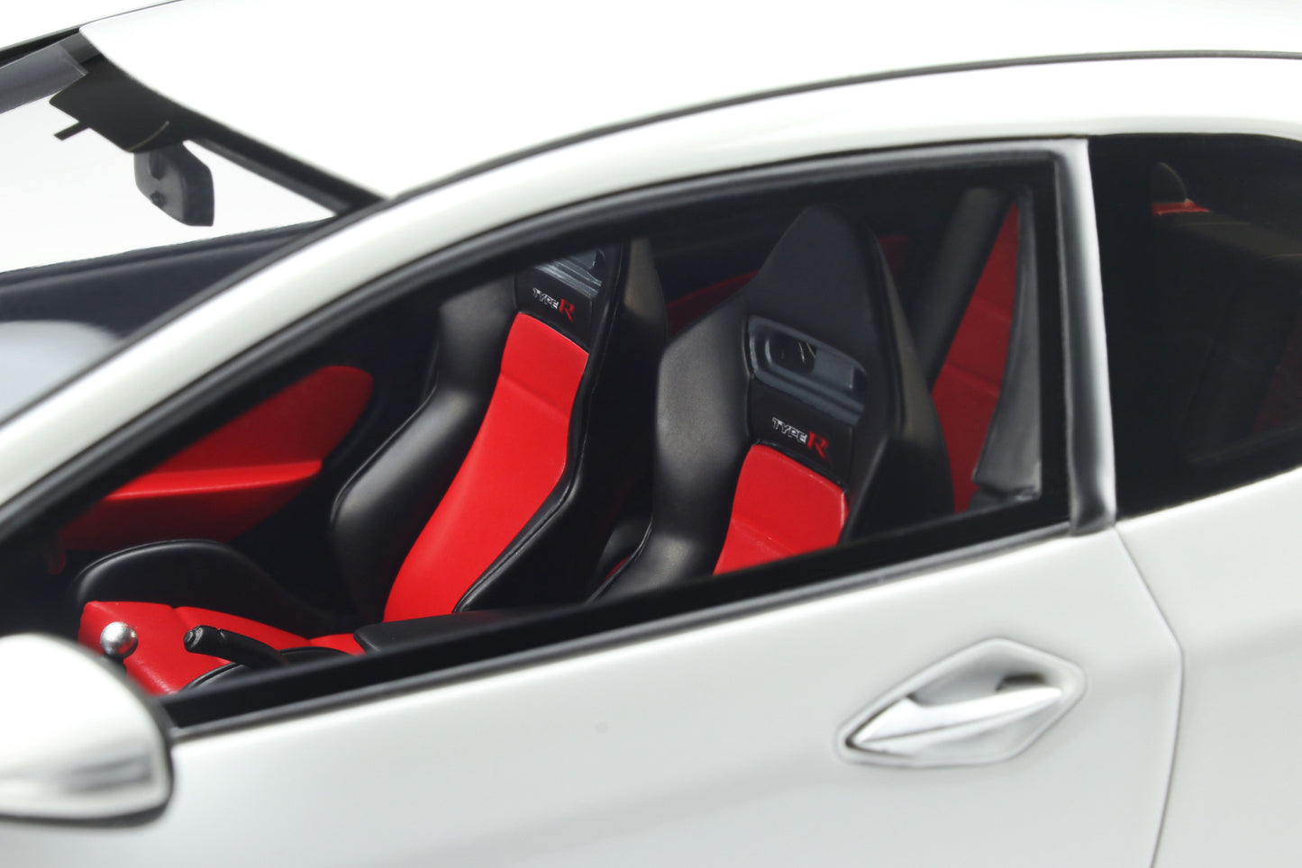 OTTO 1:18 Honda Civic FN2 Type R Mugen 2010 OT735