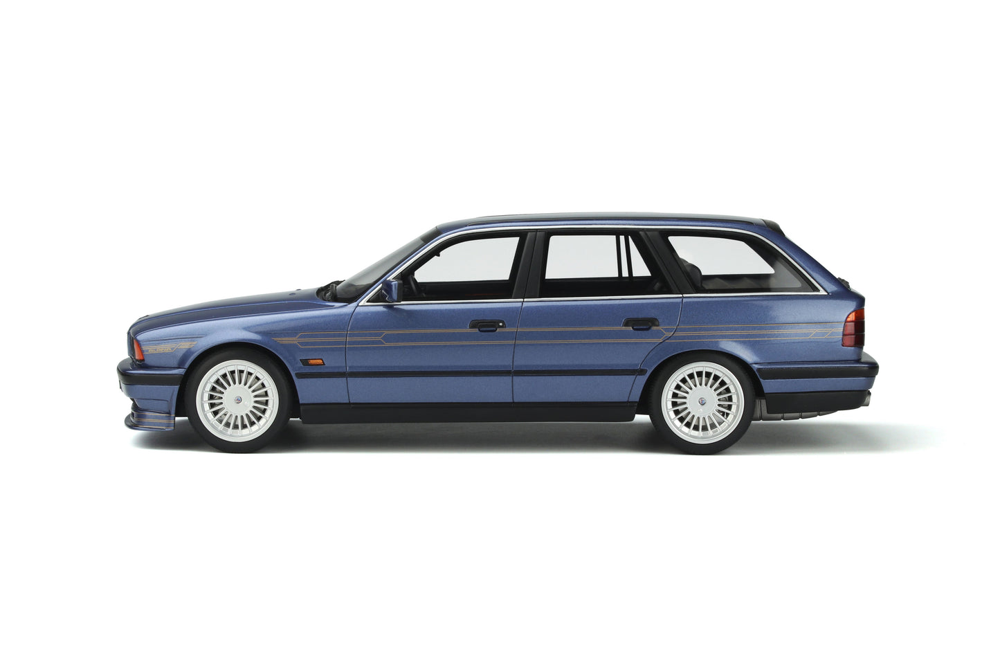 OTTO 1:18 Alpina BMW E34 B10 4.0 Touring 1995 OT944