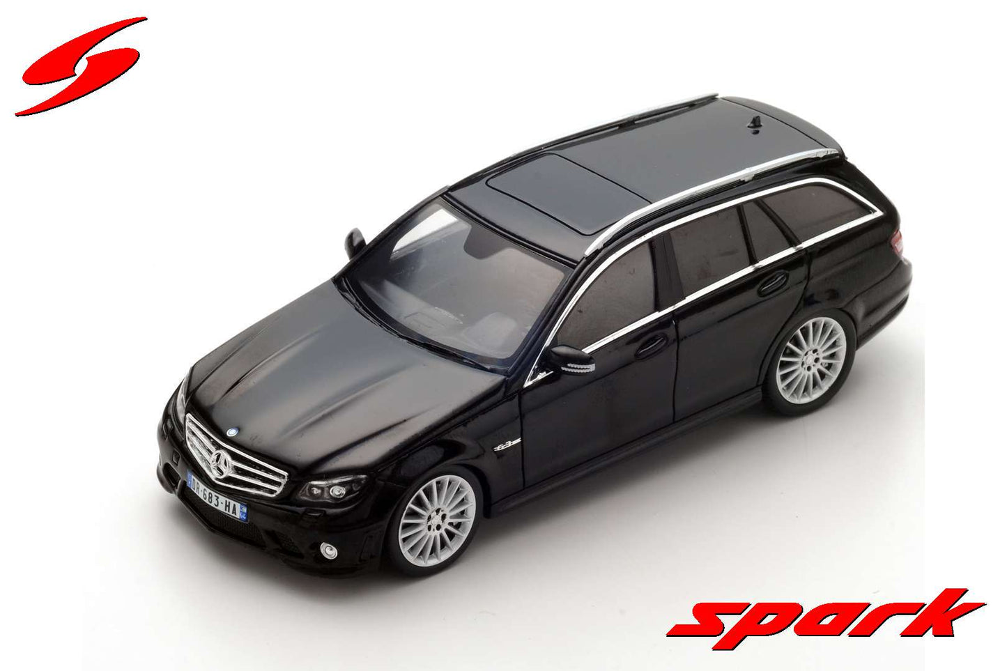Spark 1:43 Mercedes C 63 AMG T model (W204) S4981