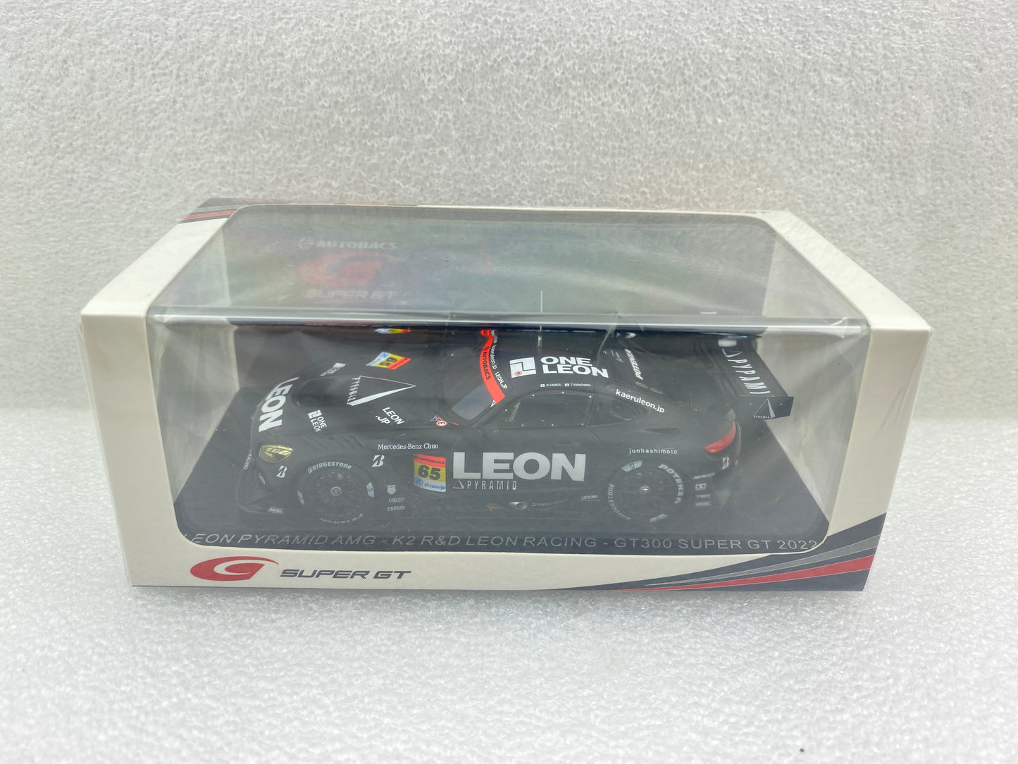 Spark 1:43 Mercedes-Amg #65 K2 R&D Leon Pyramid RACING GT300 SUPER GT 2022 Naoya Gamou - Takuro Shinohara SGT040