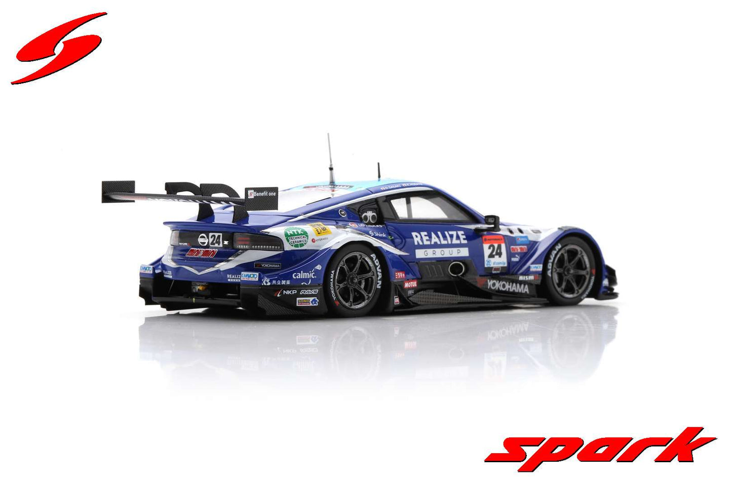 Spark 1:43 REALIZE Corporation ADVAN Z No.24 KONDO RACING Nissan Z GT500 SUPER GT 2023 Daiki Sasaki - Kohei Hirate SGT059