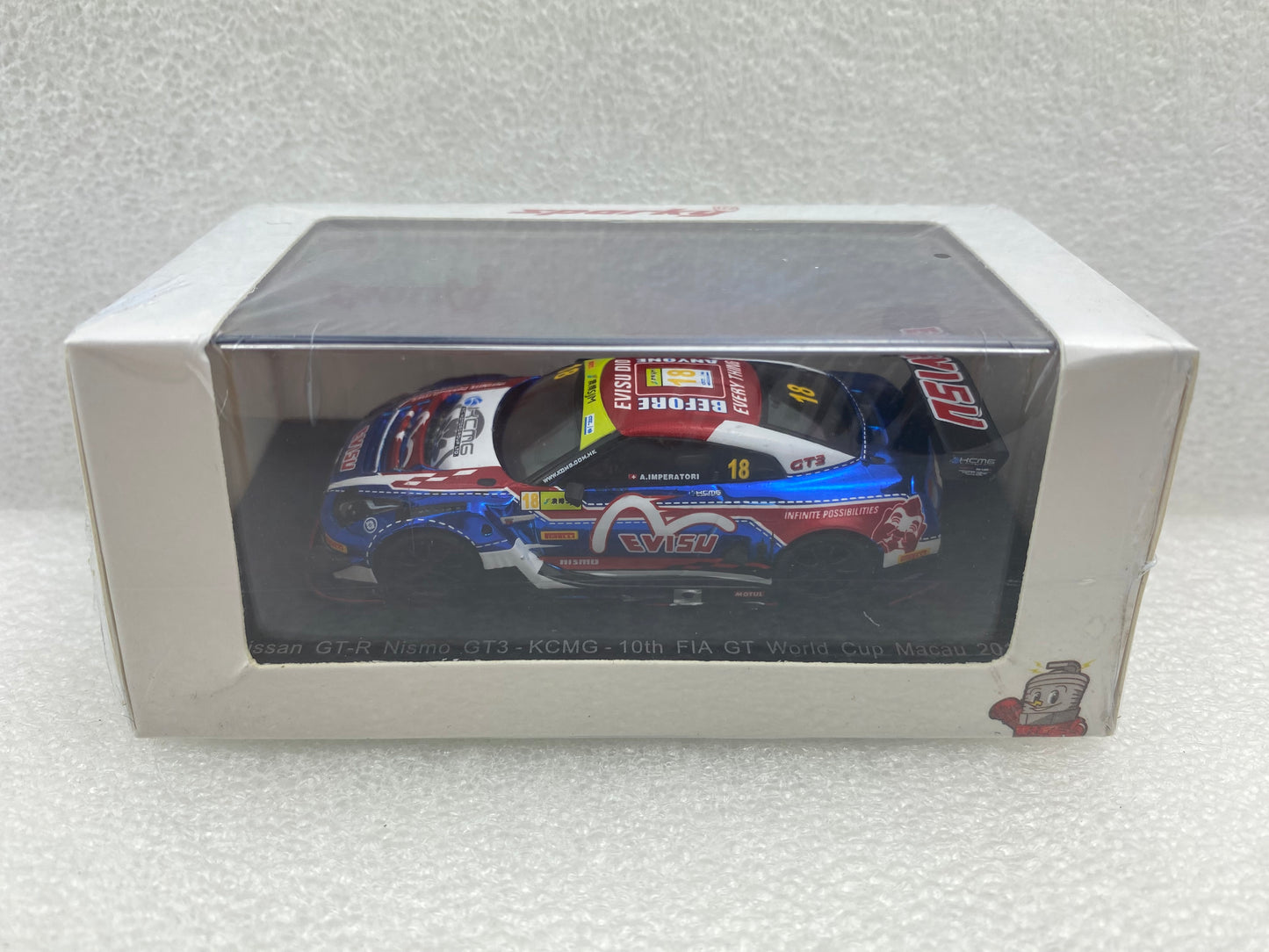 Spark 1:64 Nissan GT-R Nismo GT-R GT3 #18 KCMG 10th FIA GT World Cup Macau 2018 Alexandre Imperatori Y129