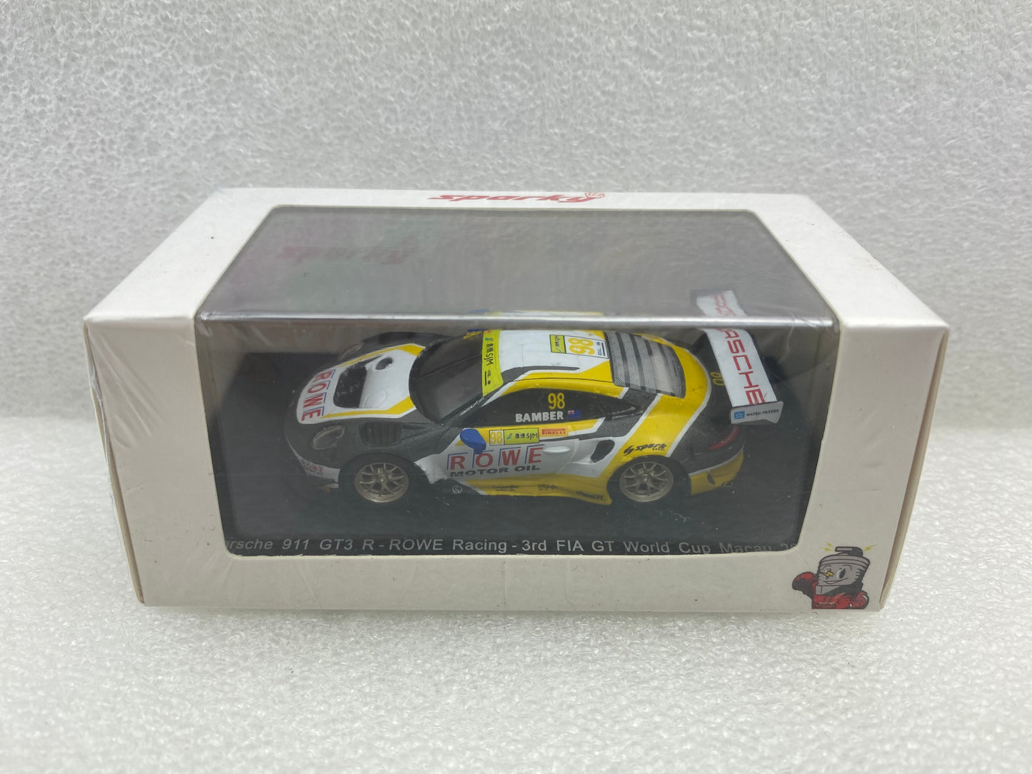 Spark 1:64 Porsche 911 GT3 R #98 ROWE Racing 3rd FIA GT World Cup Macau 2019 Earl Bamber Y167