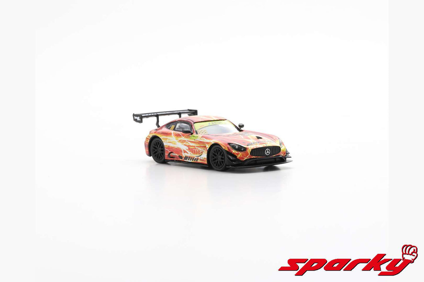 Spark 1:64 Mercedes-AMG GT3 #888 Mercedes-AMG Team GruppeM Racing 9th FIA GT World Cup Macau 2019 Maro Engel Y169