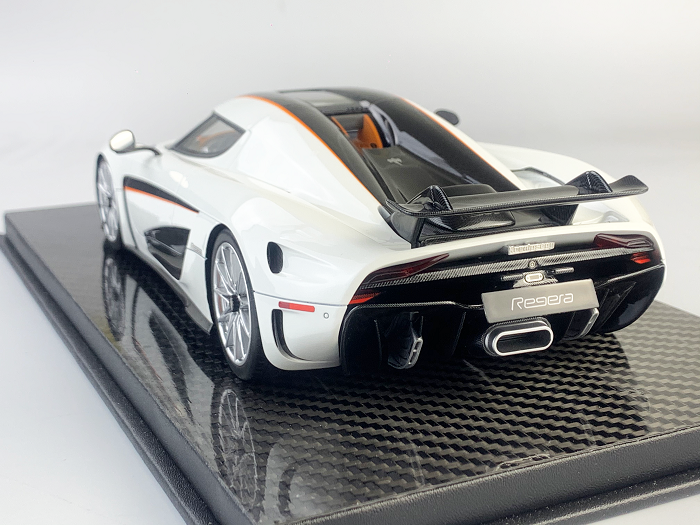 Frontiart 1:18 Koenigsegg Regera Crystal white F100-29