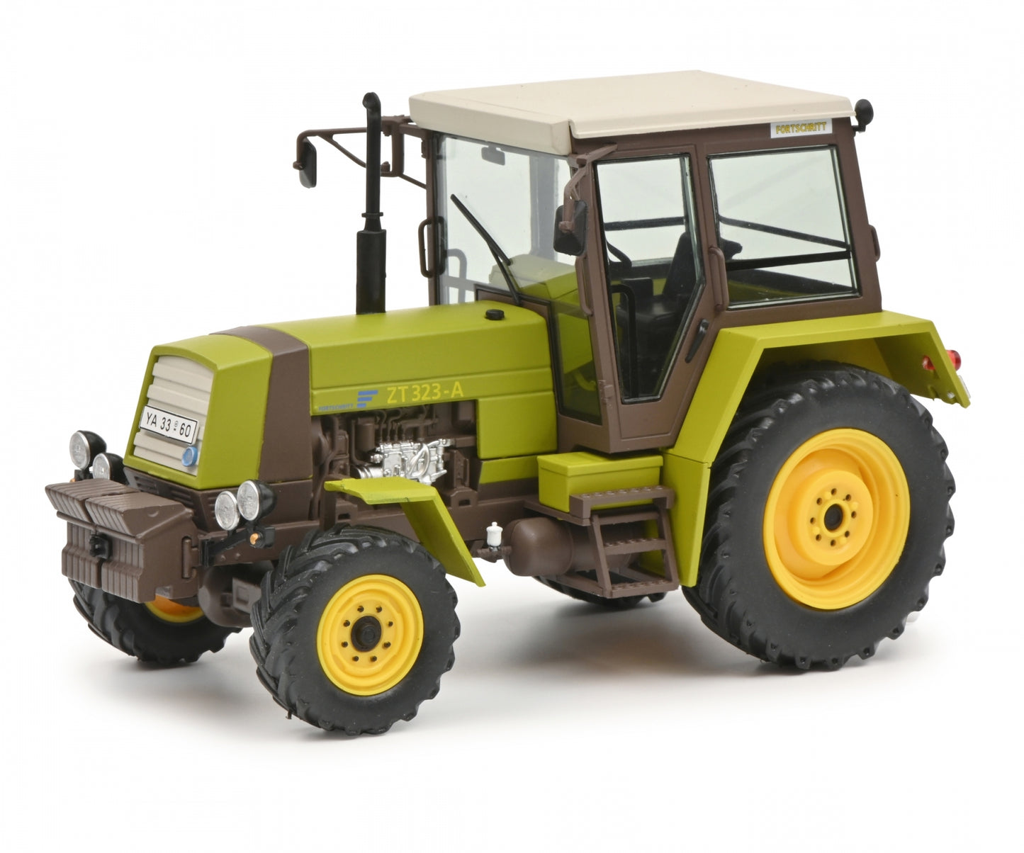 Schuco 1:32 Fortschritt ZT 323 Tractor 450783300