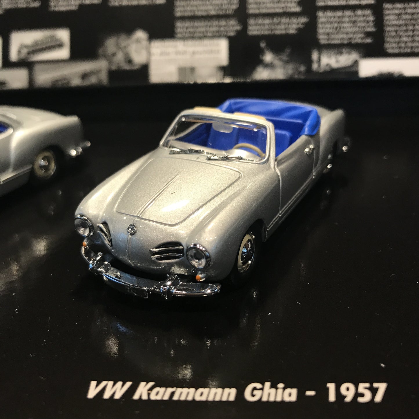 Minichamps 1:43 1990-2010 Volkswagen Karmann Ghia 1957 20 Years 3 Car Set 432051023