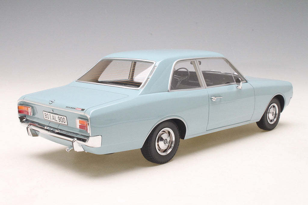 Minichamps 1:18 Opel Rekord C Saloon 1966 Light Blue 107047002