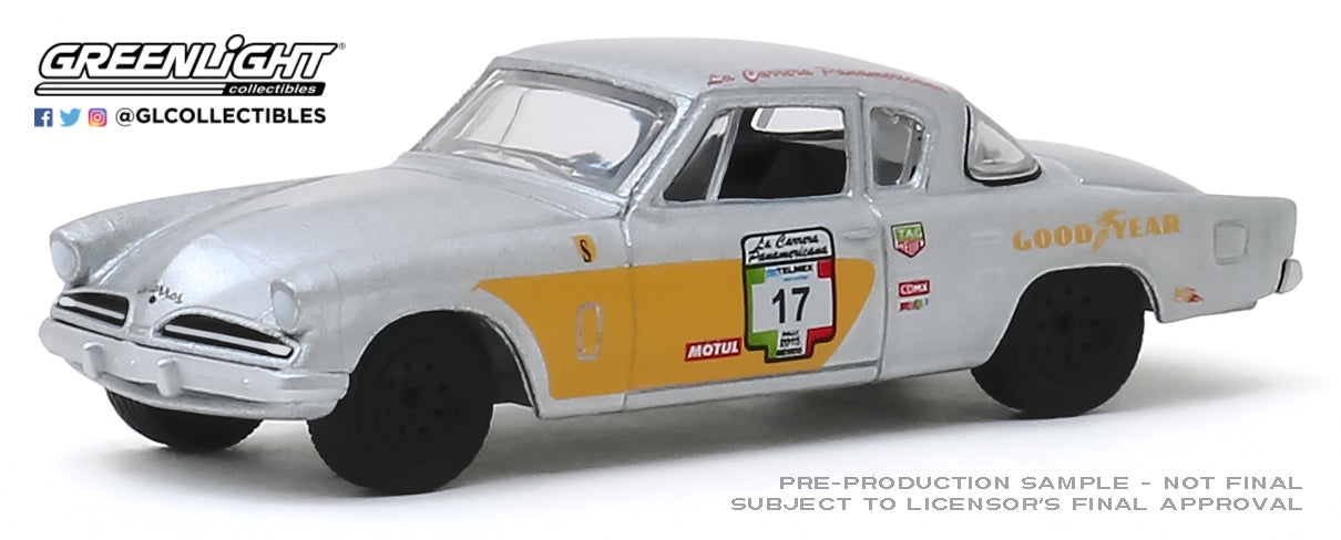GreenLight 1:64 La Carrera Panamericana Series 2 - #17 1953 Studebaker Commander (La Carrera Panamericana 2015) 13260-A