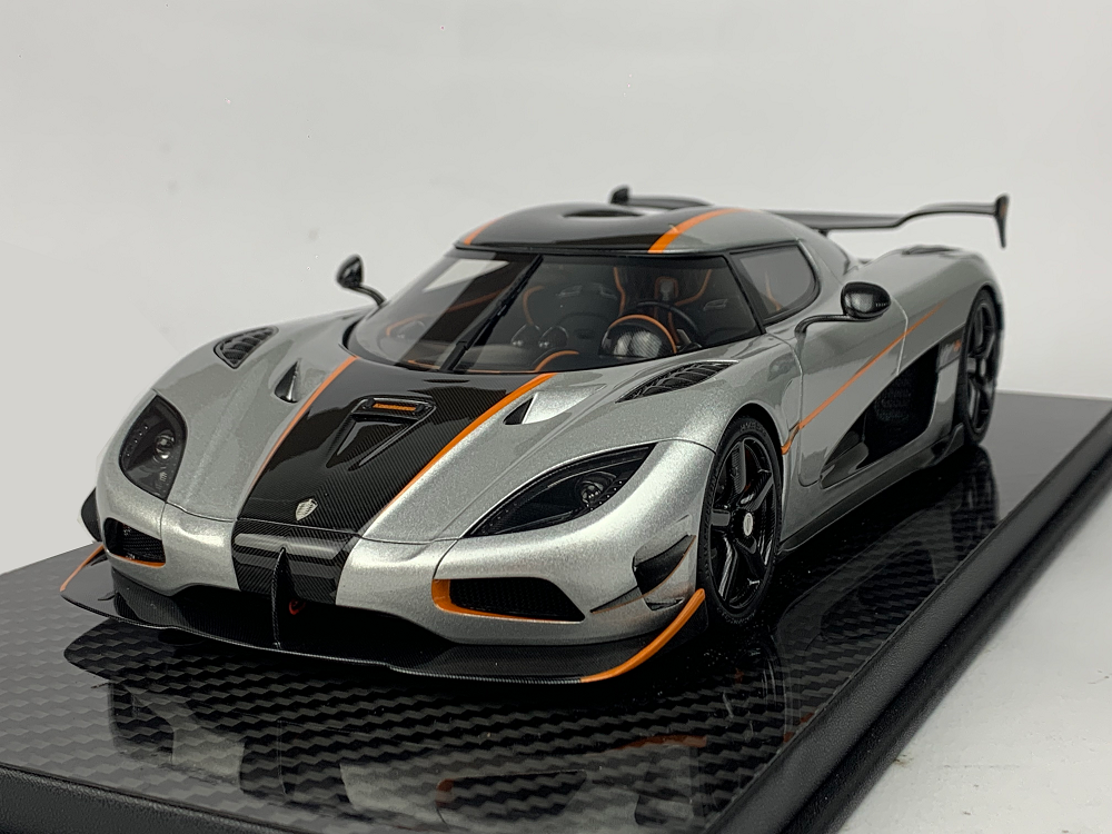Frontiart 1 18 Koenigsegg Agera RS Moon sliver F052 175 YomaCarModel