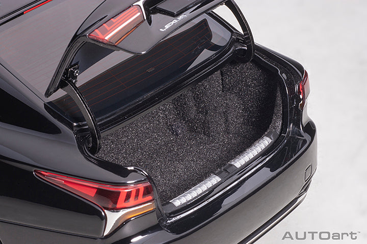 AUTOART 1/18 Lexus LS 500h (black/black interior) 78868