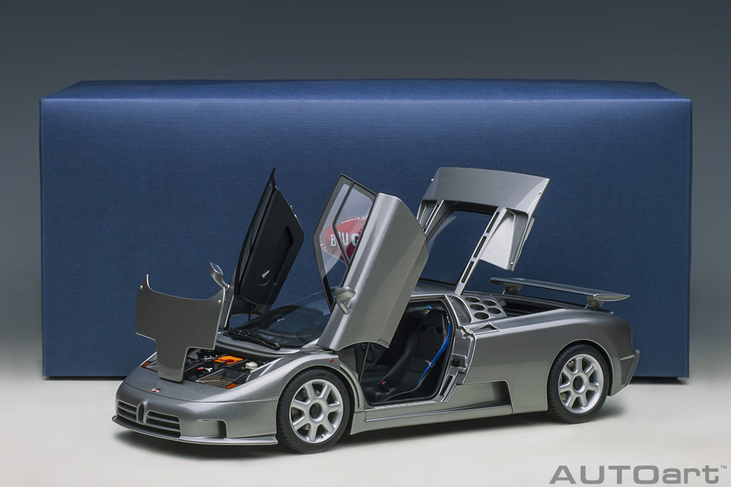 AUTOart 1:18 Bugatti EB110 SS Metallic Gray 70916