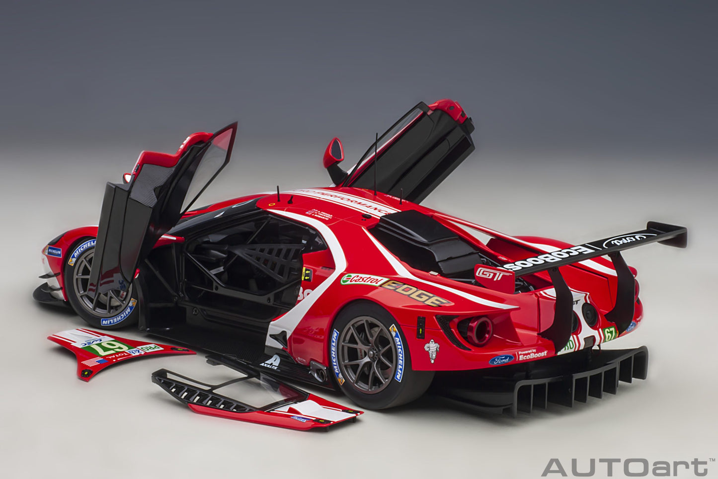 AUTOart 1:18 Ford GT GTE Pro Le Mans 24h 2019 A.Priaulx/H.Tincknell/J.Bomarito #67 81911