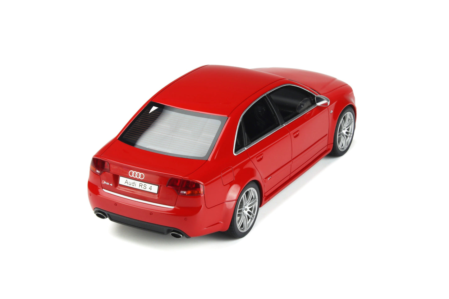 OTTO 1:18 2005 Audi RS 4 (B7) 4.2 FSI Misano Red OT400